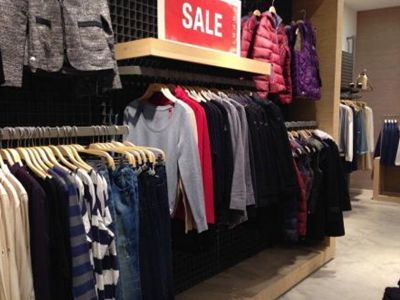 智慧零售时代 服装店如何用零售管理软件提升顾客消费频率